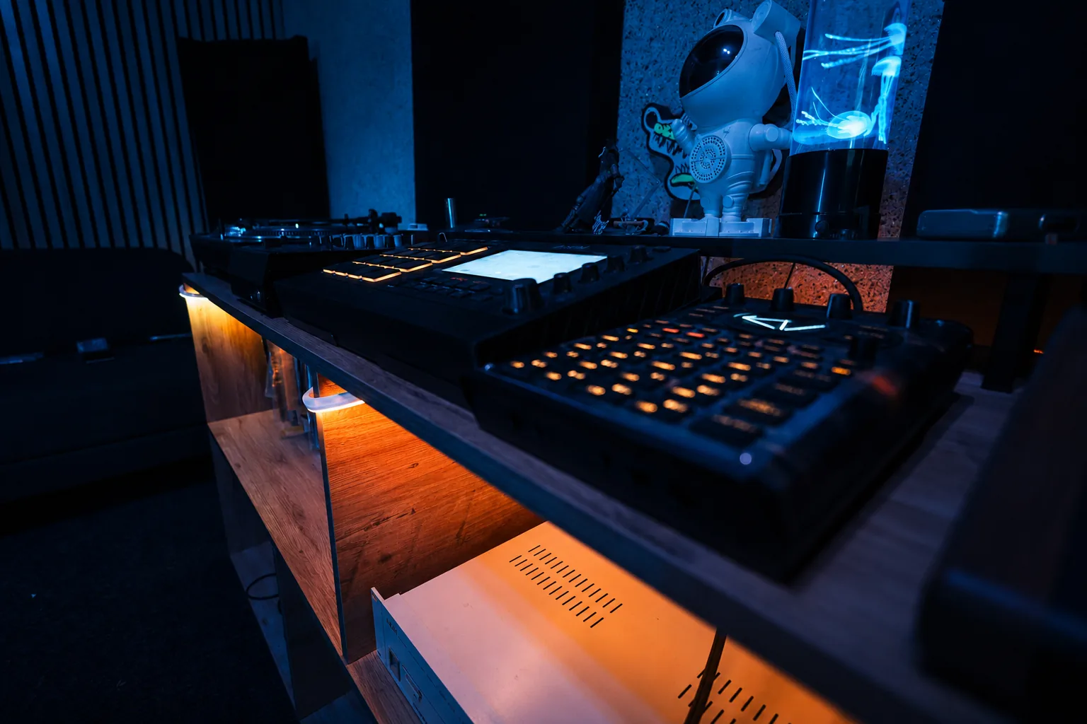 Sangal Studio — MPC Live Prodüksiyon Alanı