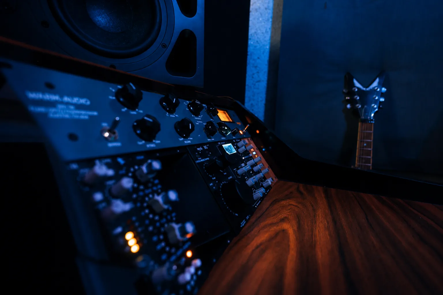 Sangal Studio — Synthesizer Düzeni